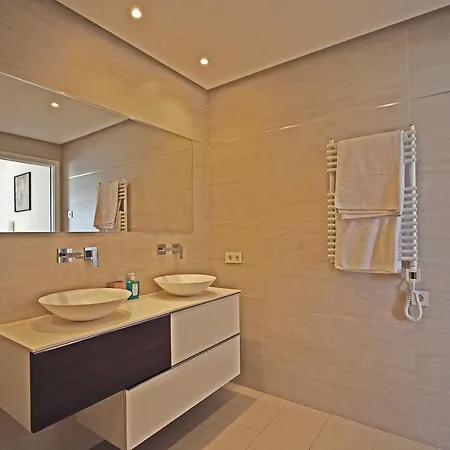 First Line Luxury Penthouse, Puerto Banus, *