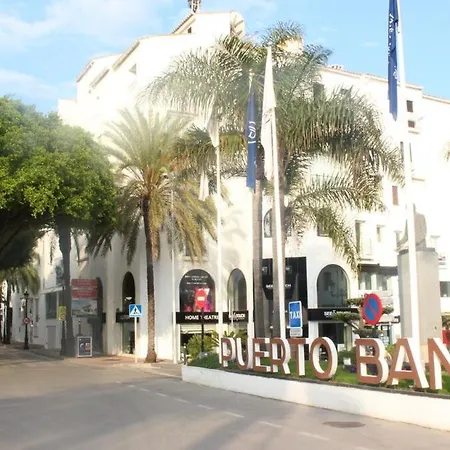 아파트 - Frontline 2br Penthouse, Puerto Banus *